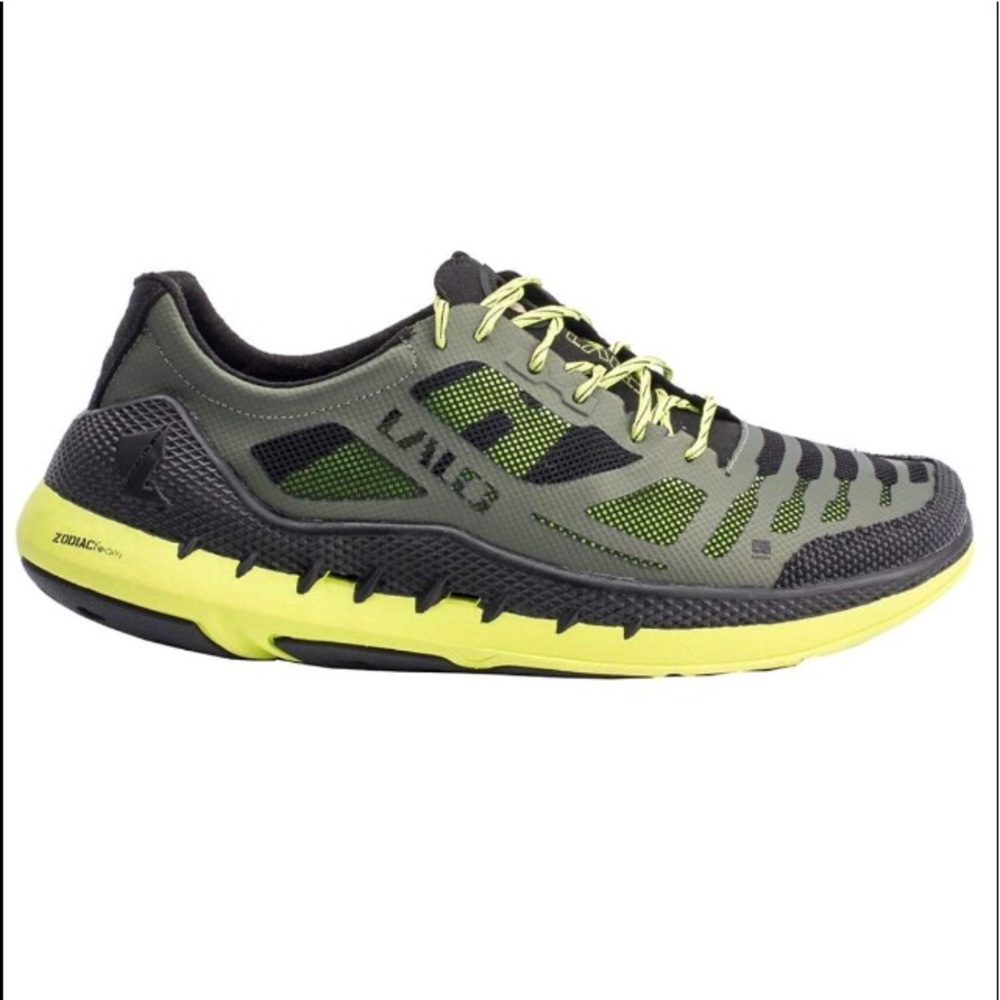 Lalo running shoes size 7